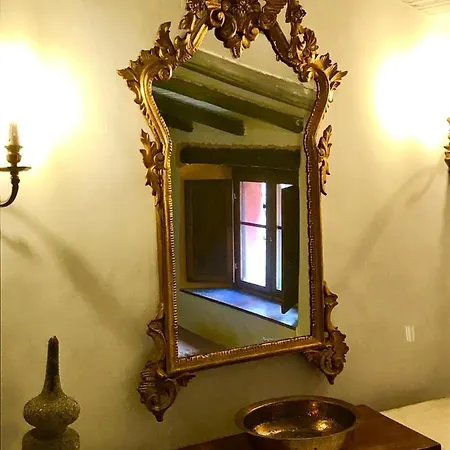 Borgo Vecchio Apartment *